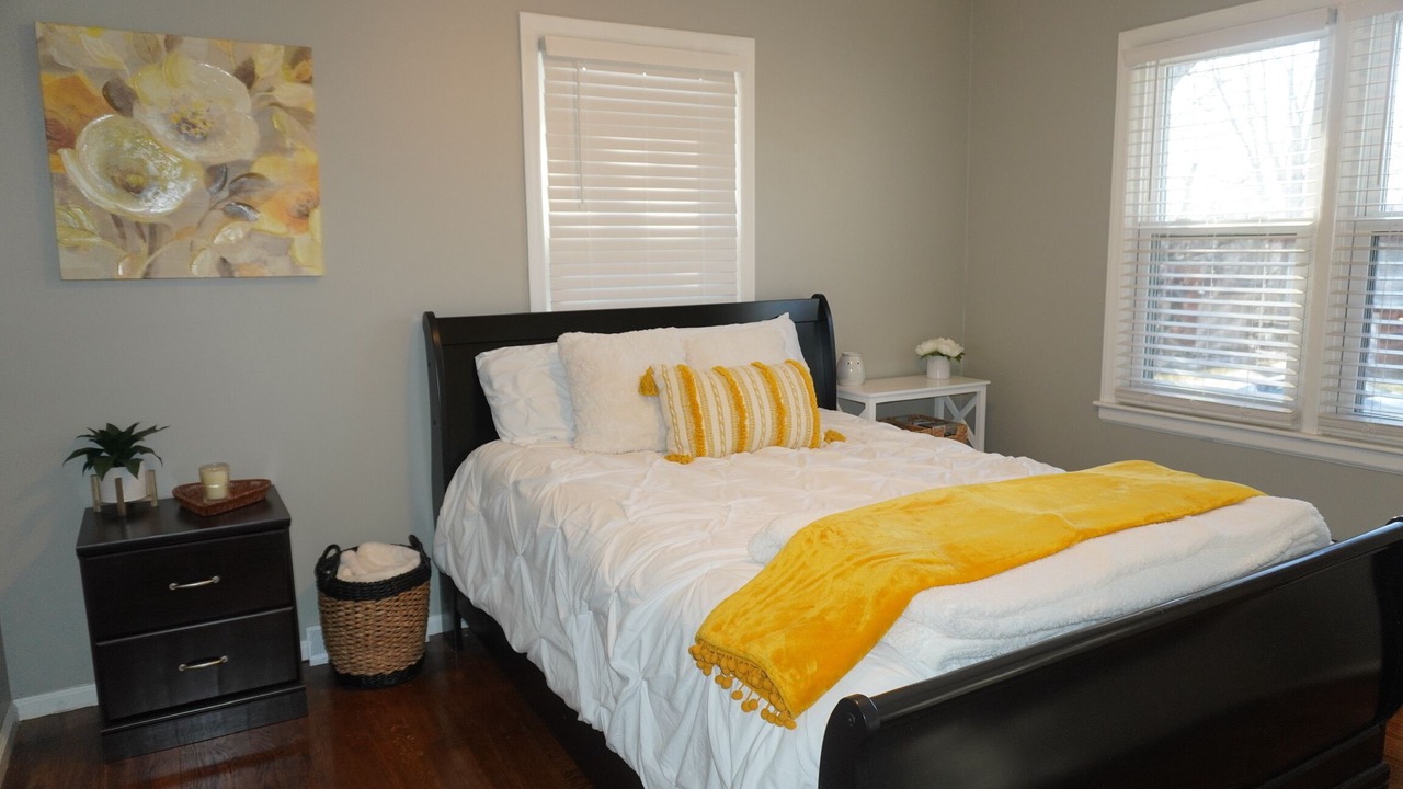 Photo of Bedroom in South Kansas City
