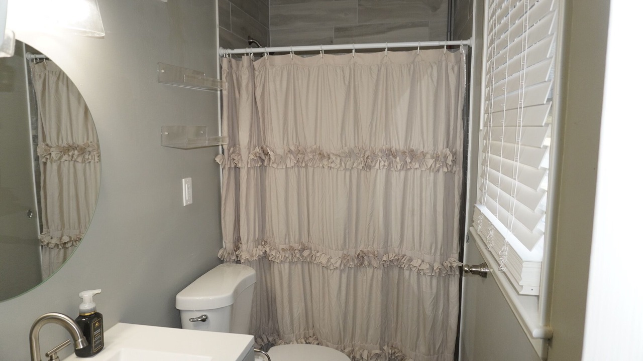Photo of Bathroom in South Kansas City