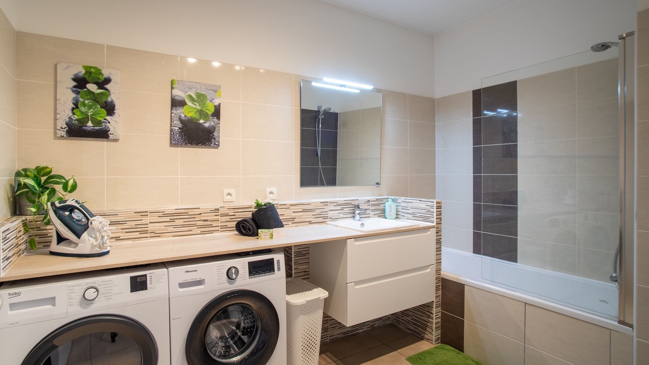 Photo of Bathroom in Bellevue - Le Mont - La Jomayere