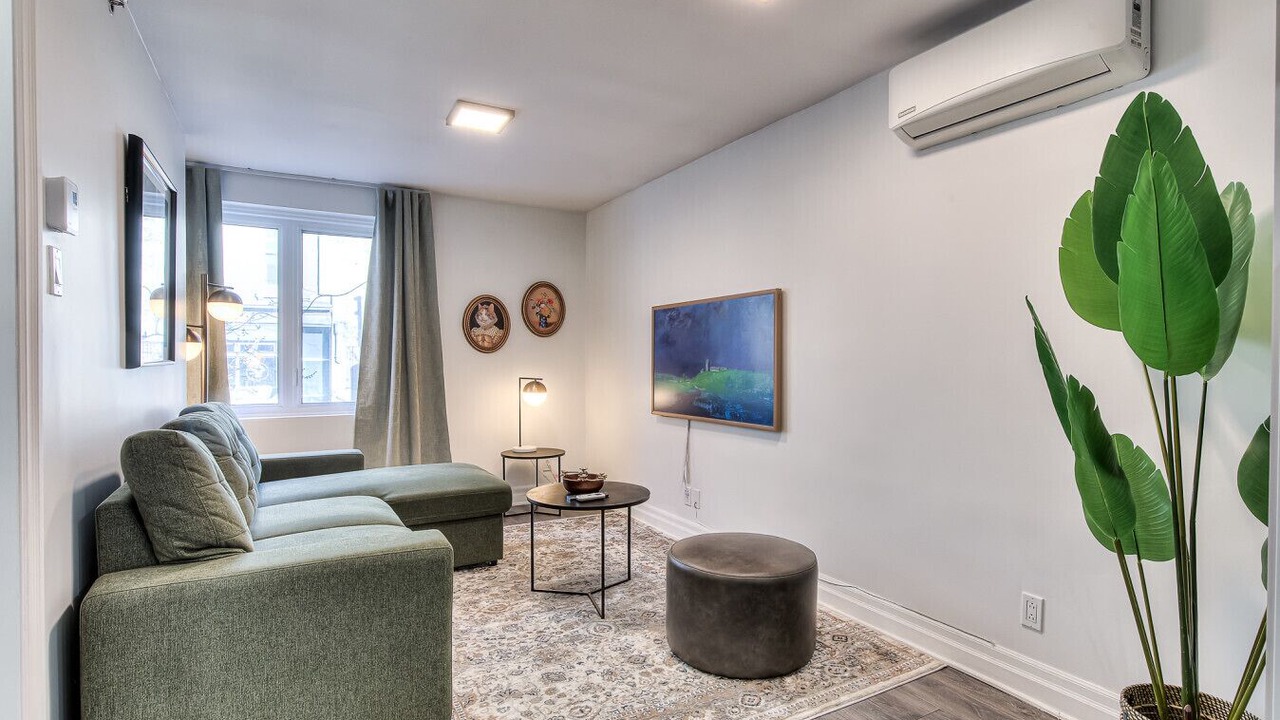 Photo of Livingroom in Gay Village