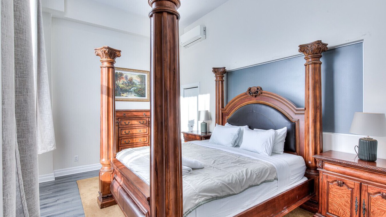 Photo of Bedroom in Gay Village