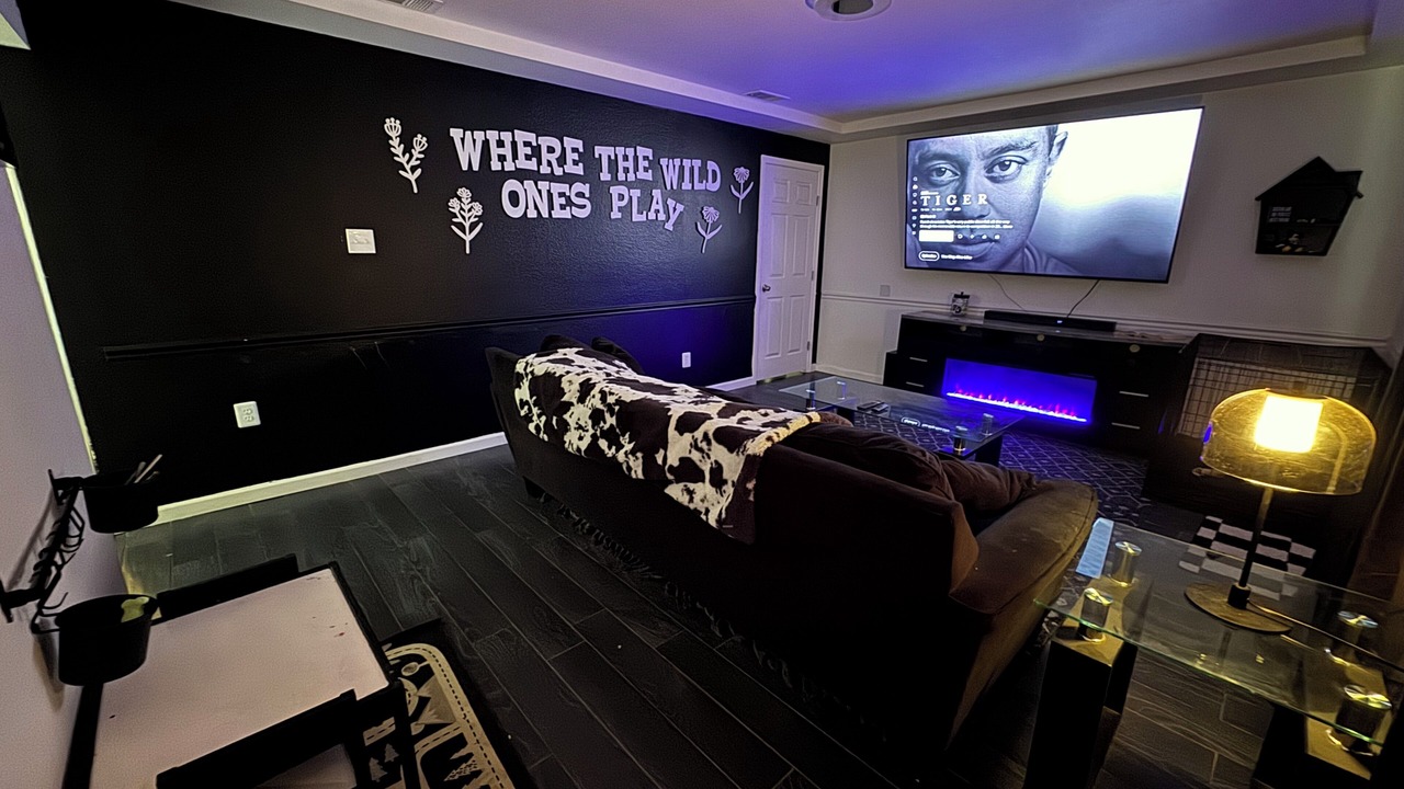 Photo of Livingroom in Bedford