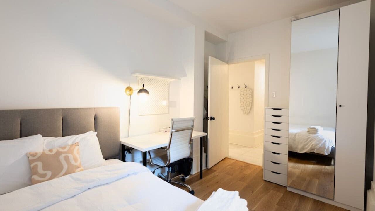 Photo of Bedroom in Shaughnessy Village