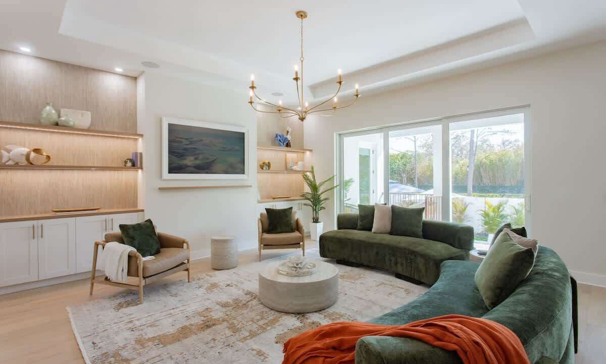 Photo of Livingroom in Ballast Point