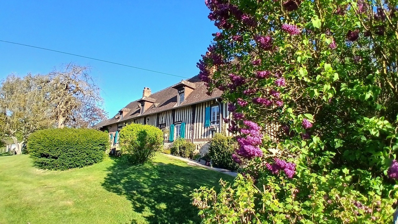Photo of Outdoor in Courtonne-la-Meurdrac