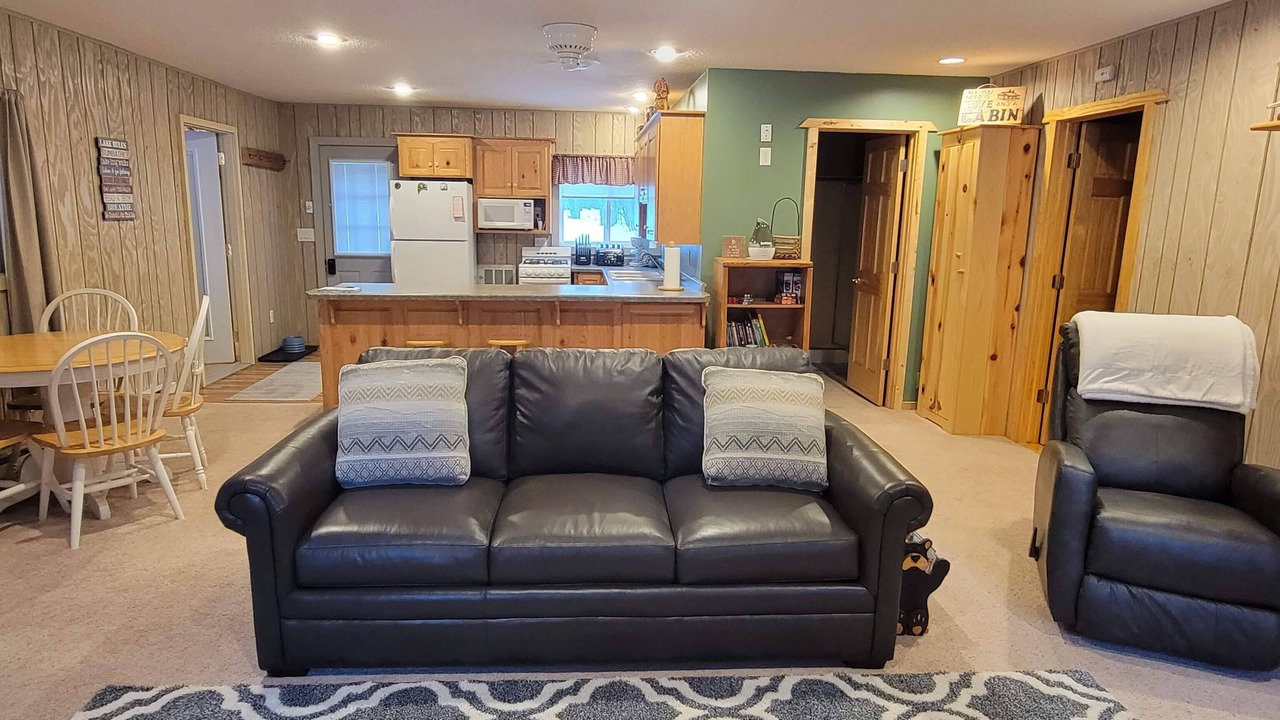 Photo of Livingroom in Pine River