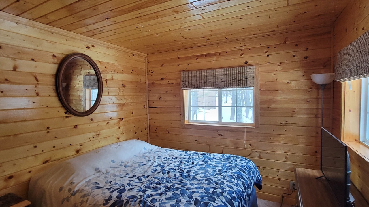 Photo of Bedroom in Pine River