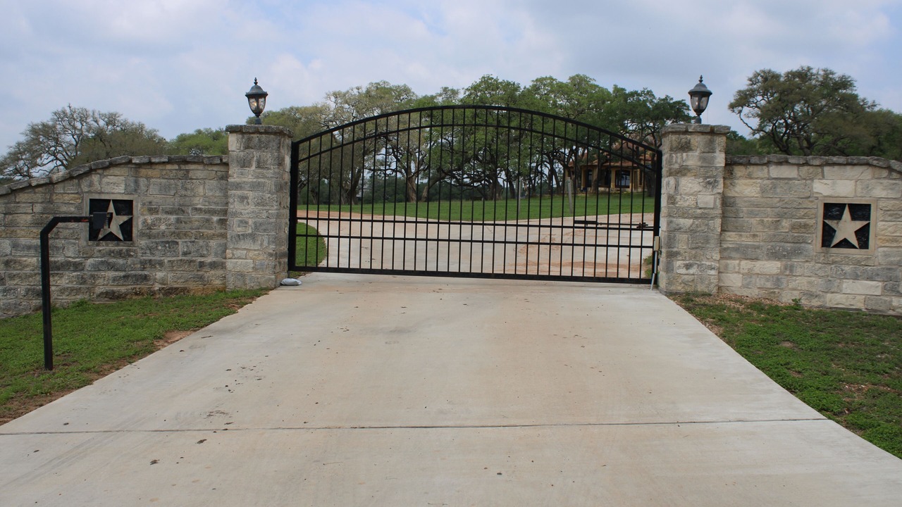 Photo of Others in La Grange