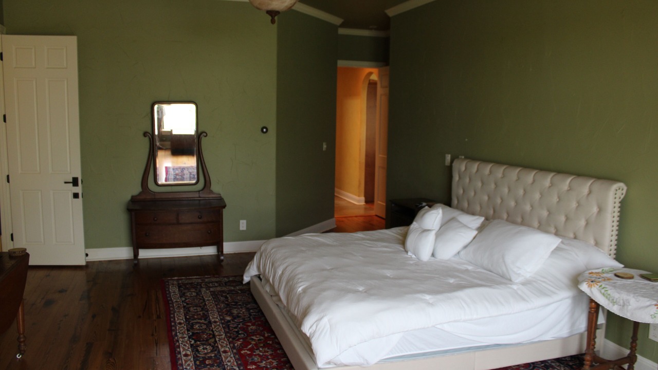 Photo of Bedroom in La Grange
