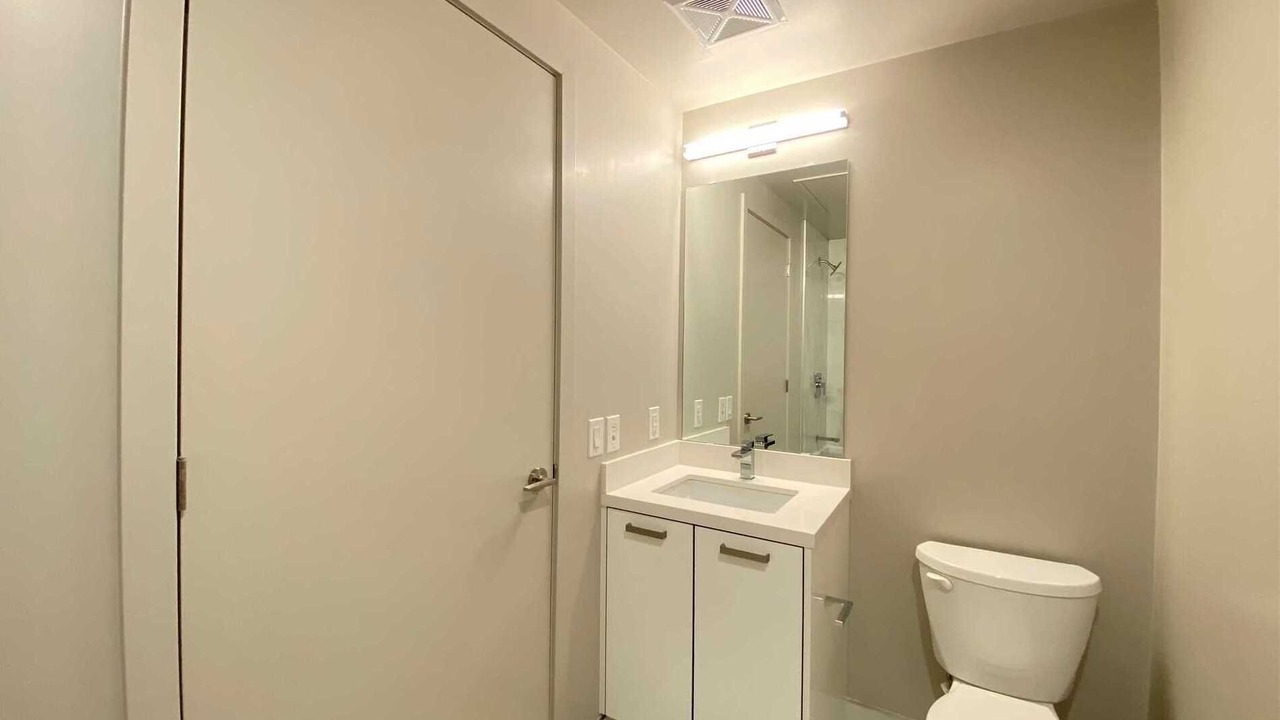 Photo of Bathroom in Alexandra Park