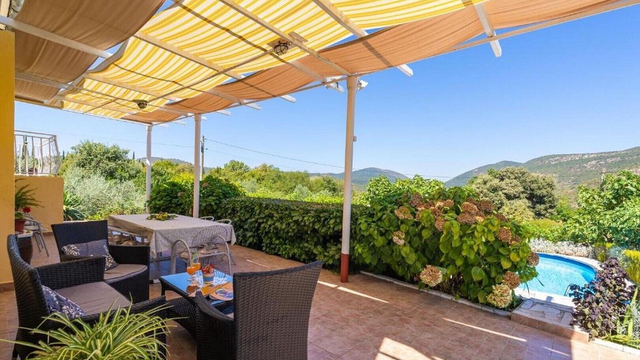 Photo of Outdoor in urinici