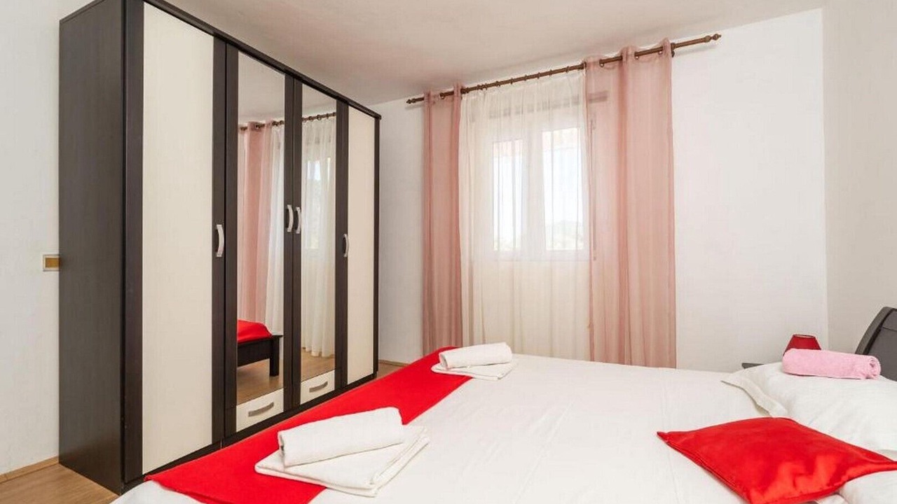Photo of Bedroom in urinici