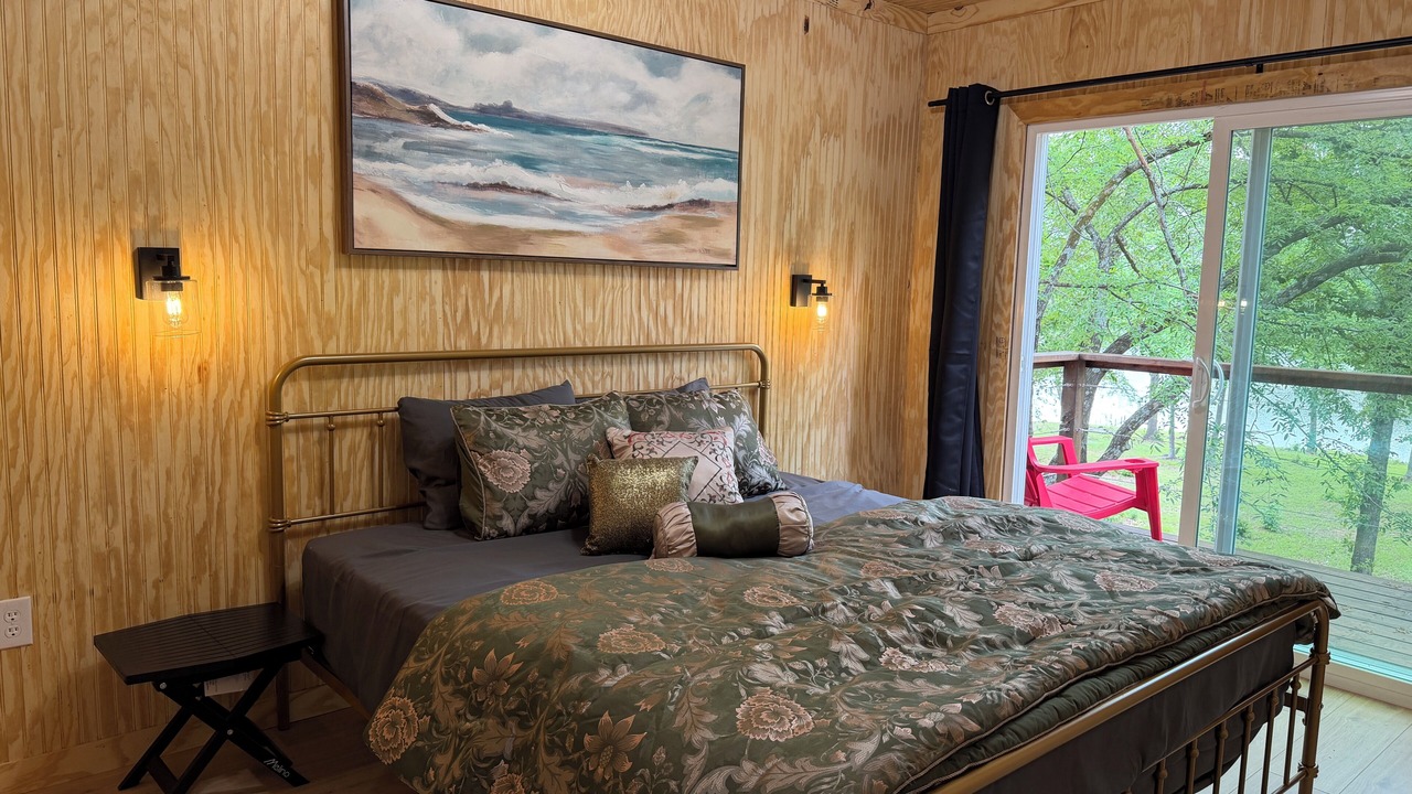 Photo of Bedroom in Alba