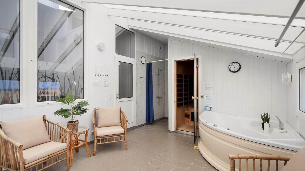 Photo of Bathroom in Haurvig