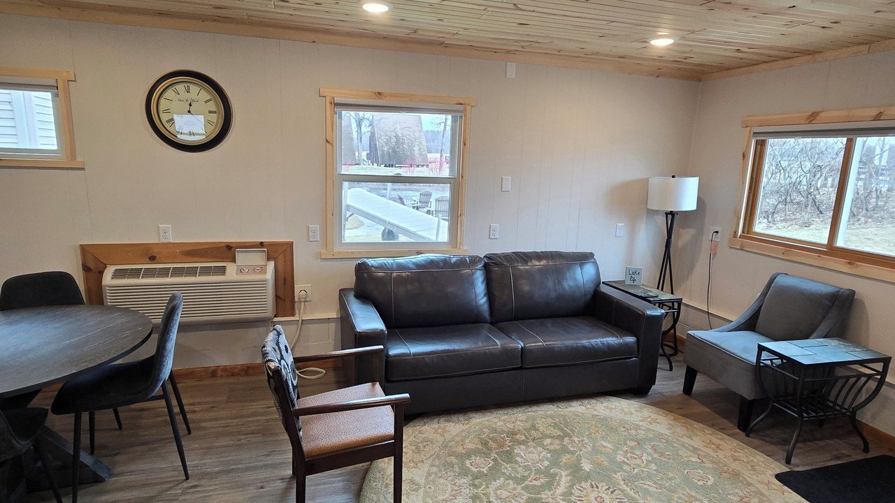 Photo of Livingroom in South Haven