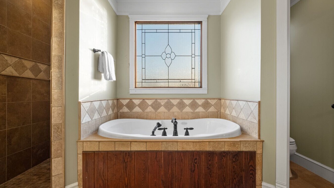 Photo of Bathroom in Centre