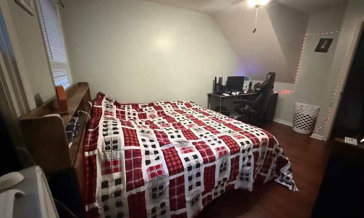 Photo of Bedroom in Appling