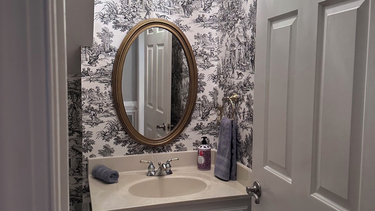 Photo of Bathroom in Appling