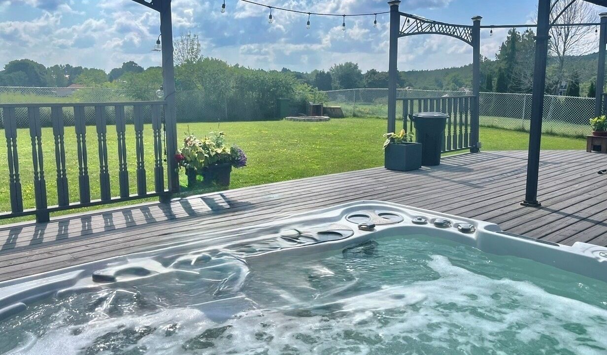 Photo of Outdoor in Alton