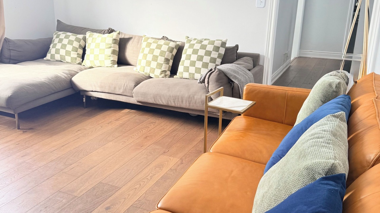 Photo of Livingroom in Alton