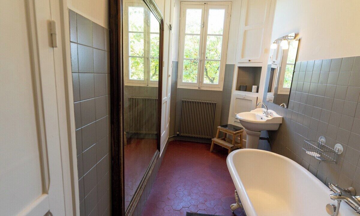 Photo of Bathroom in Toulon