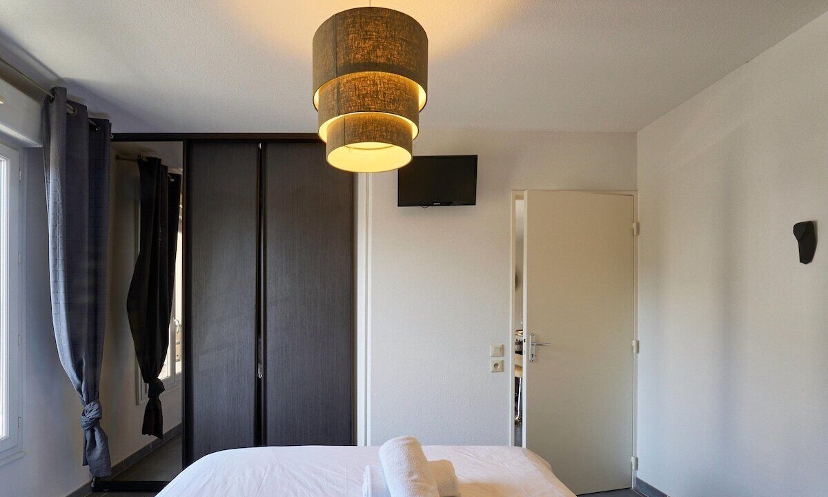 Photo of Bedroom in La Valette-du-Var