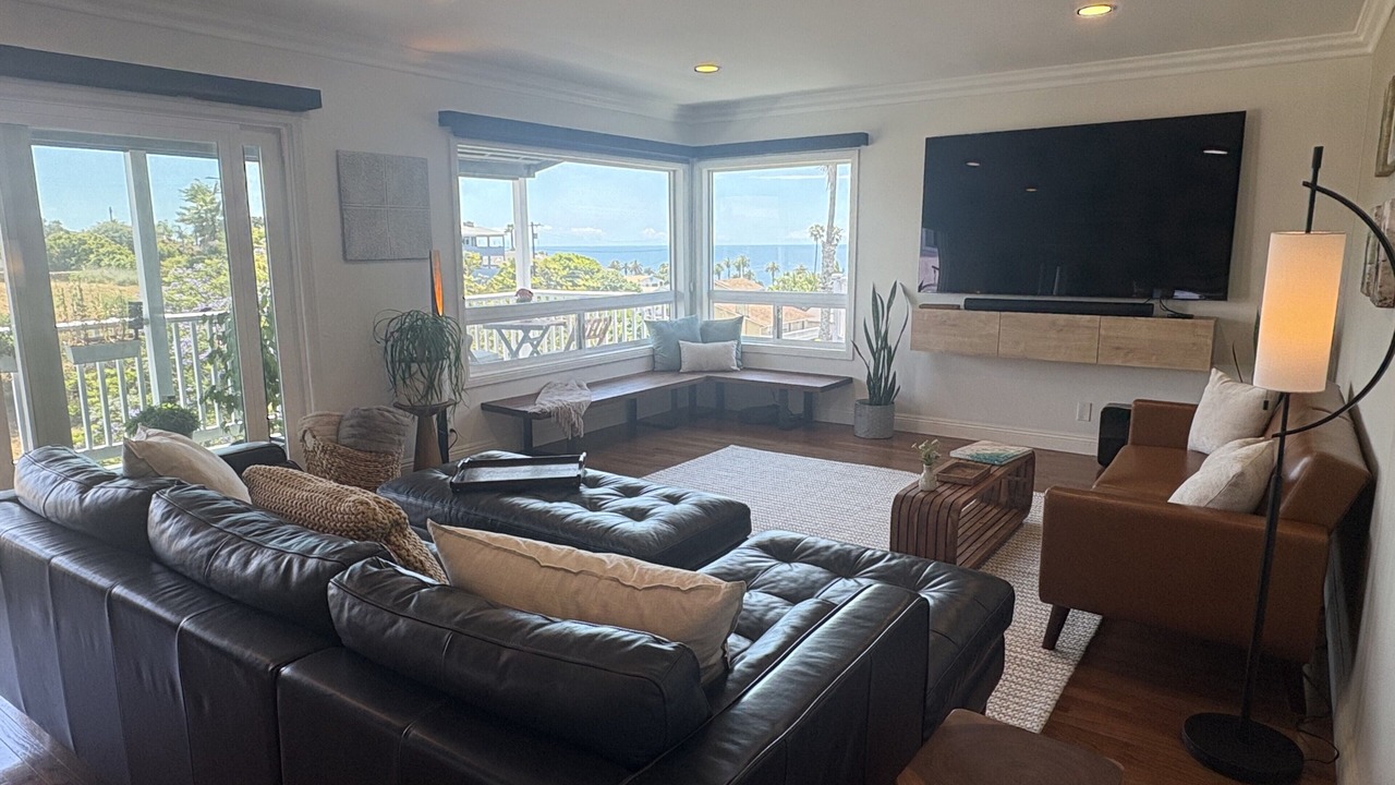 Photo of Livingroom in Coastal San Pedro