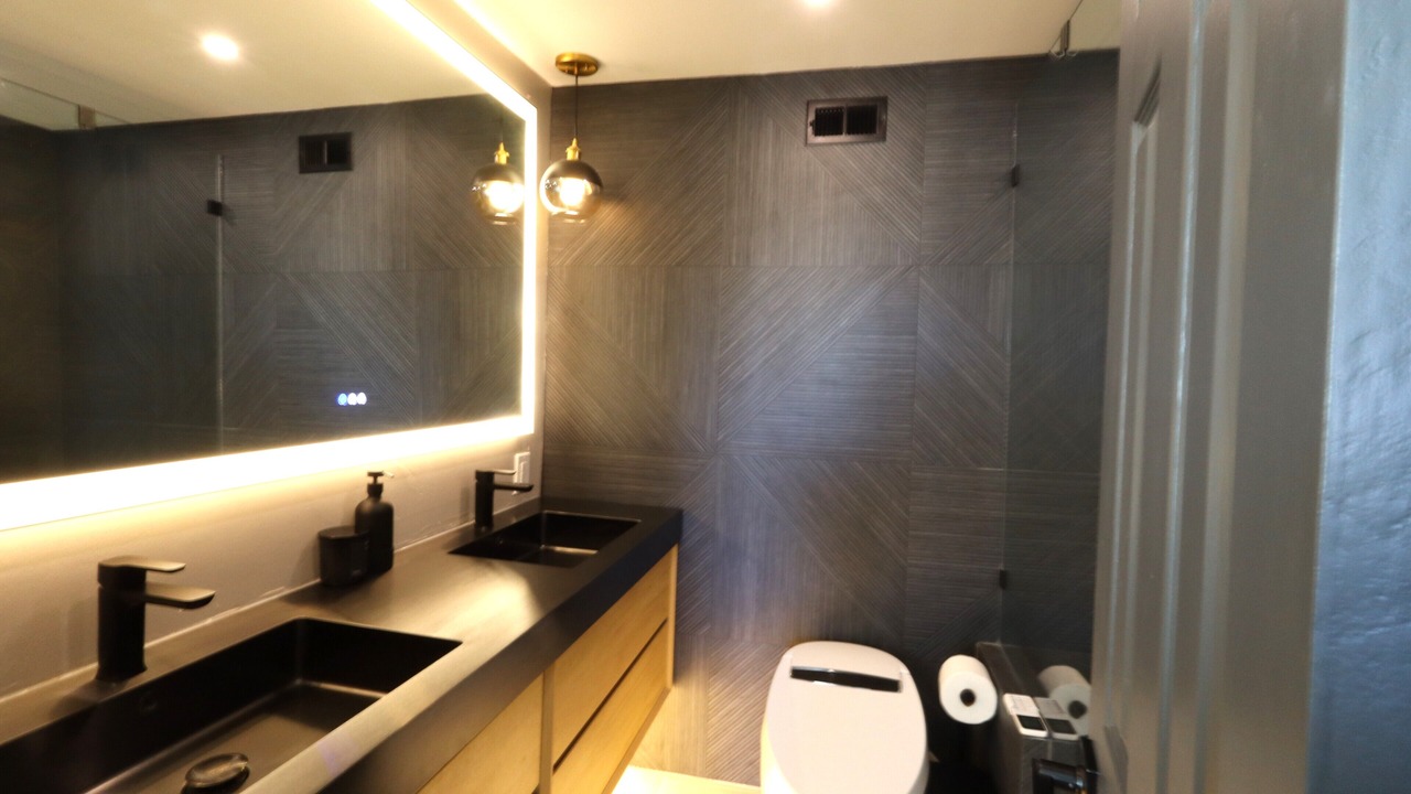 Photo of Bathroom in Coastal San Pedro