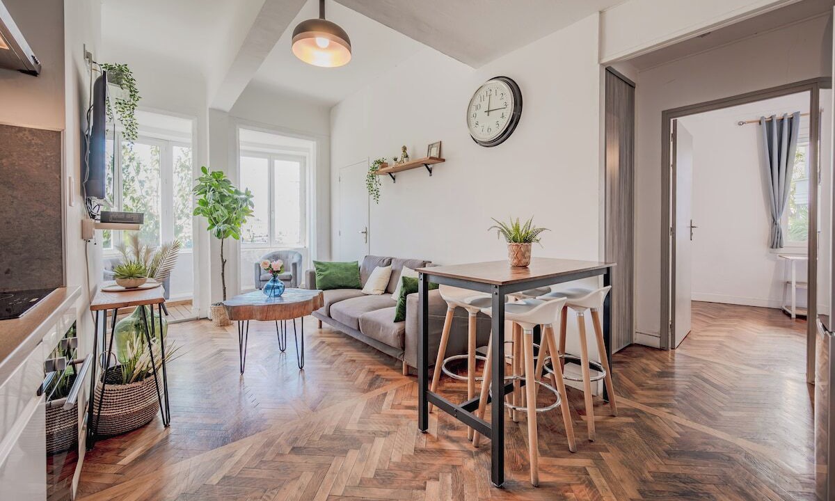 Photo of Livingroom in Le Mourillon