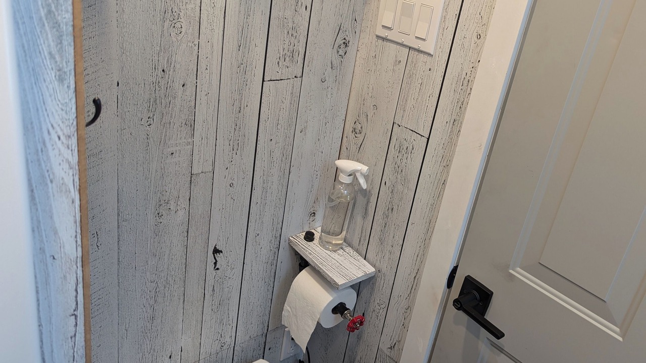 Photo of Bathroom in West Lincoln