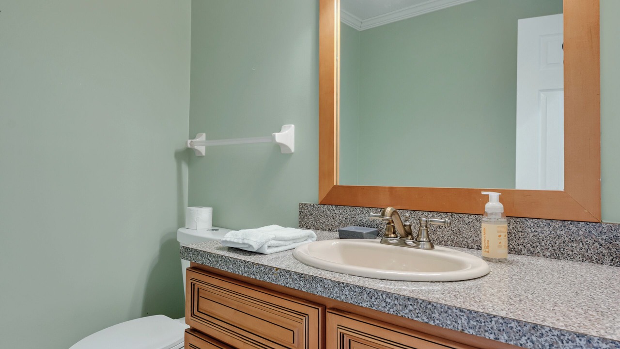 Photo of Bathroom in Croatan Beach