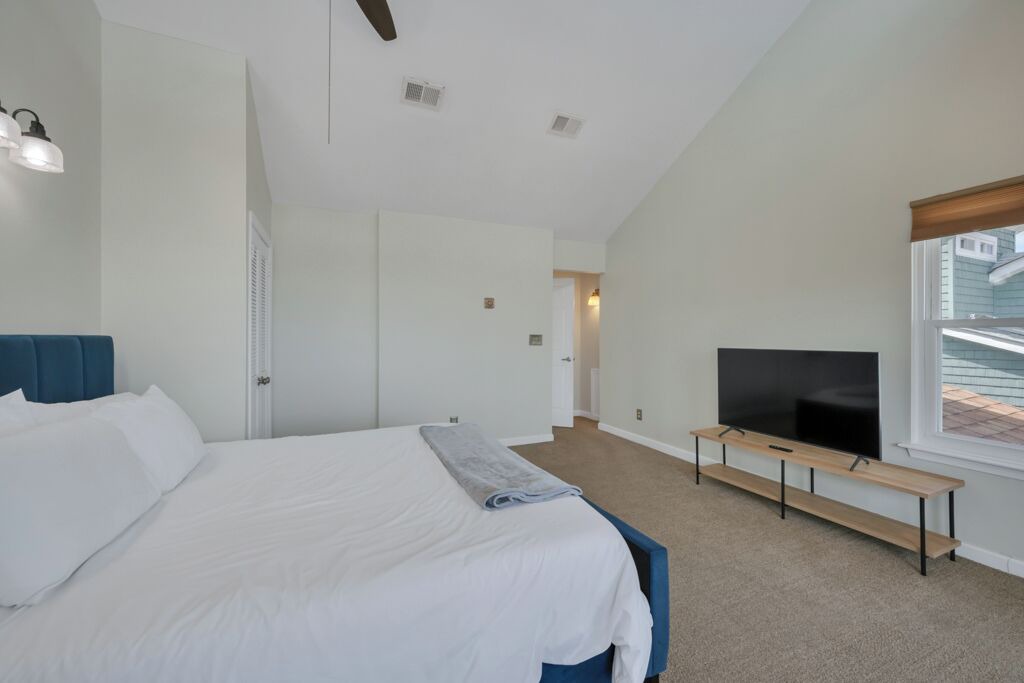 Photo of Bedroom in Croatan Beach