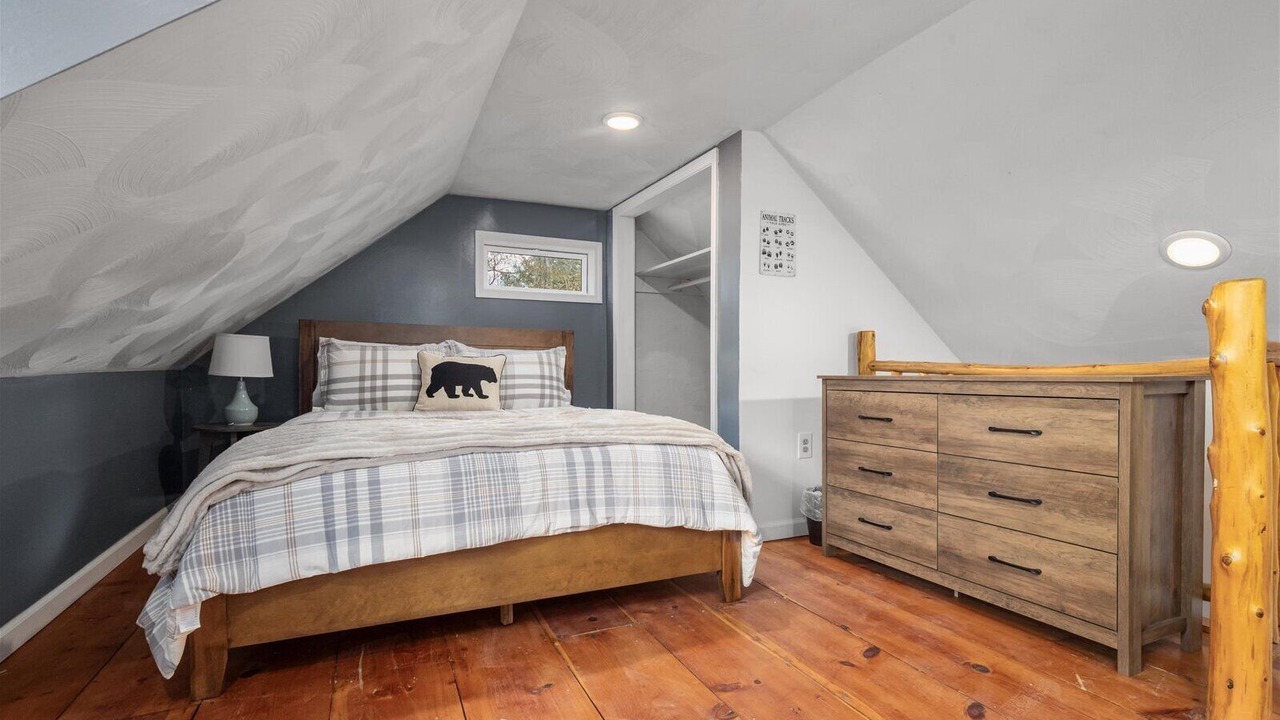 Photo of Bedroom in Forestport