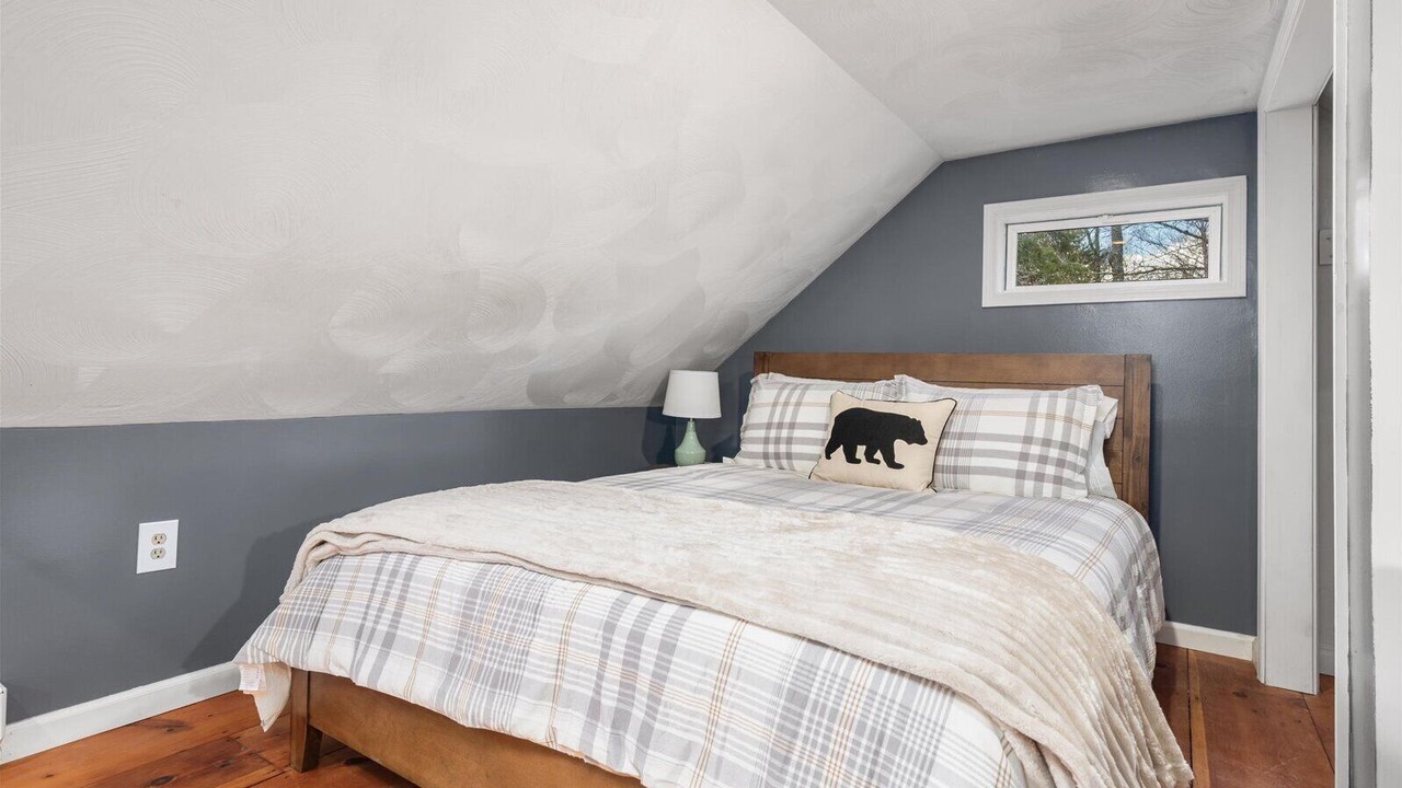 Photo of Bedroom in Forestport