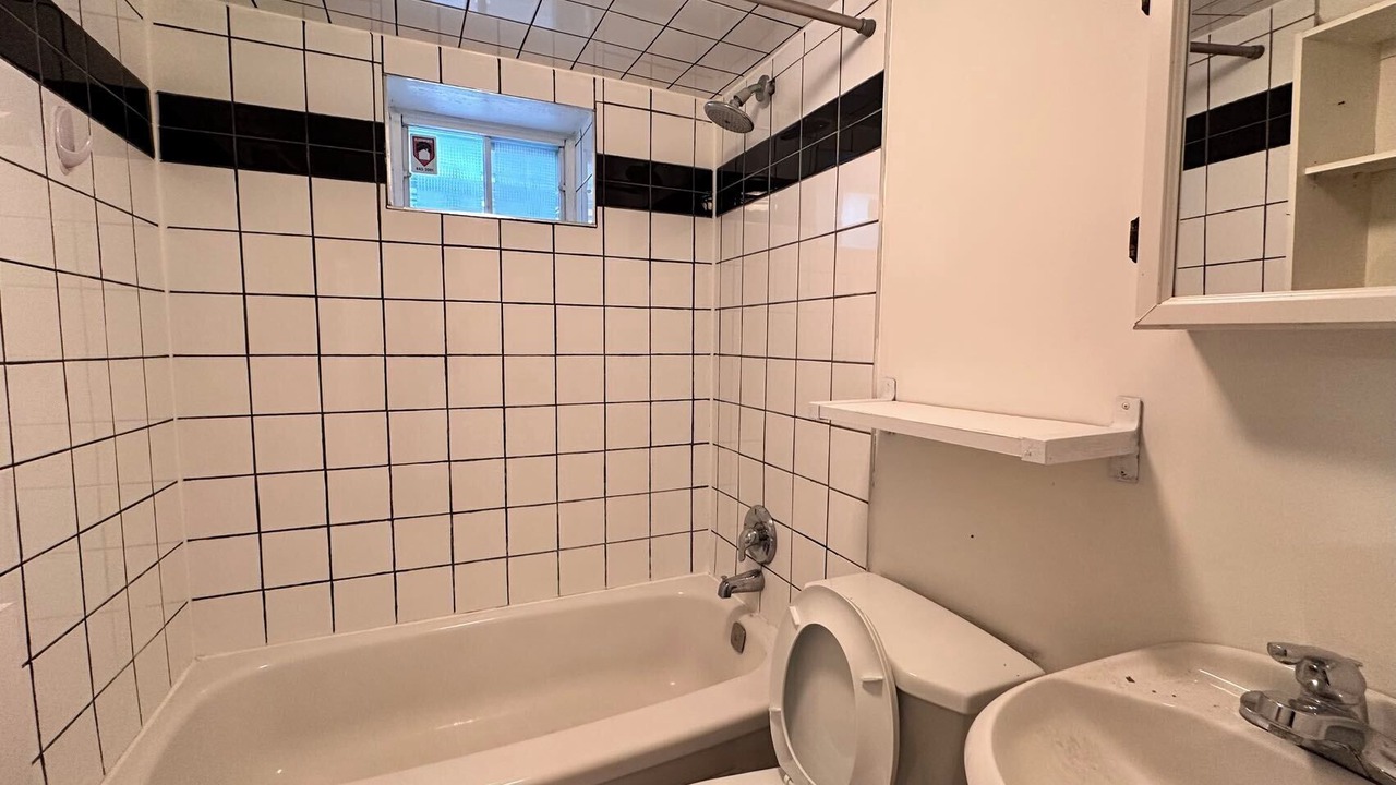 Photo of Bathroom in Cedarvale