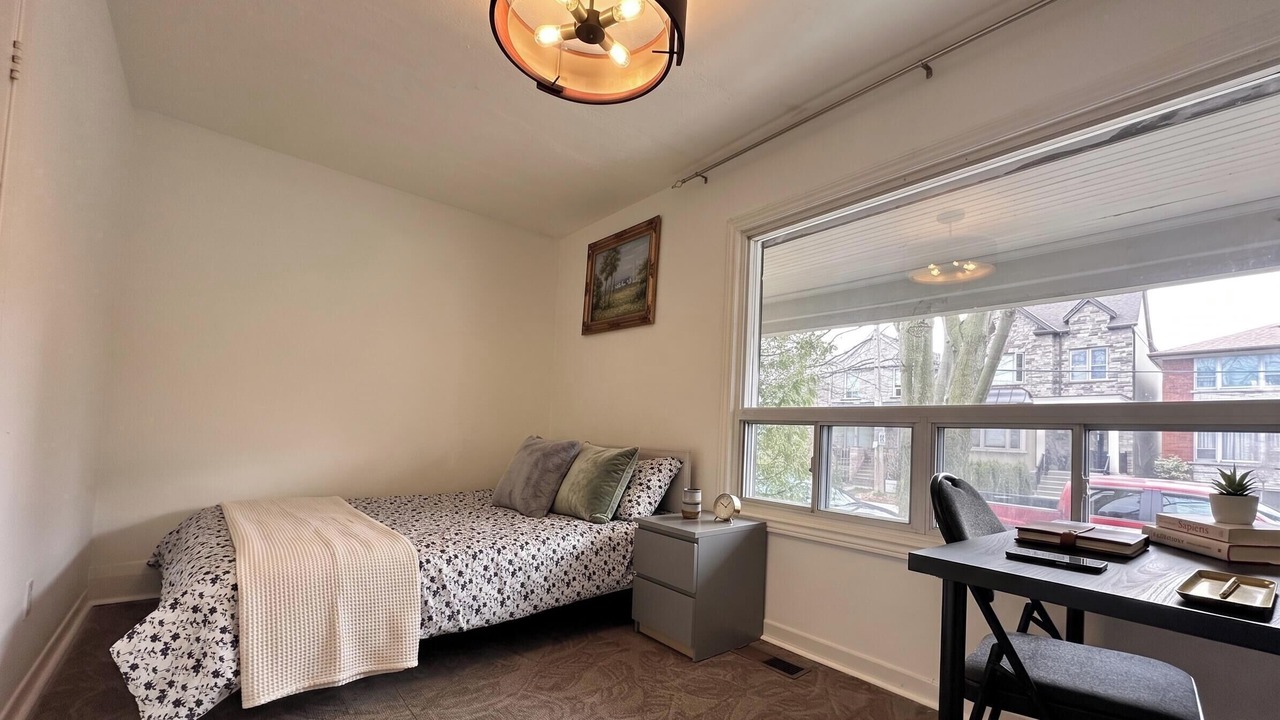 Photo of Bedroom in Cedarvale