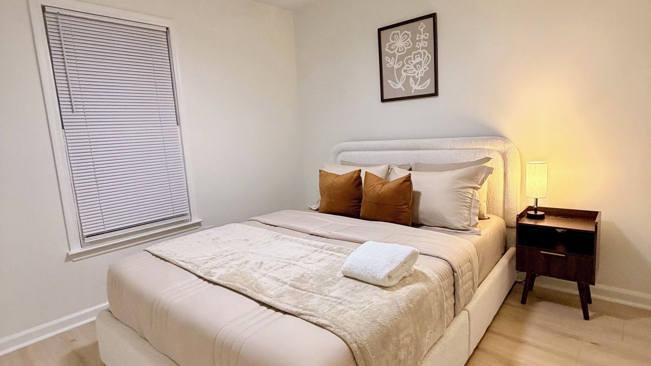 Photo of Bedroom in Norcross