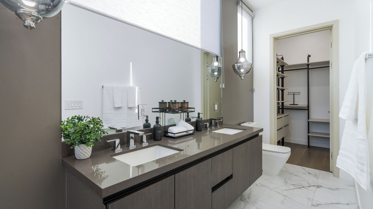 Photo of Bathroom in West Los Angeles