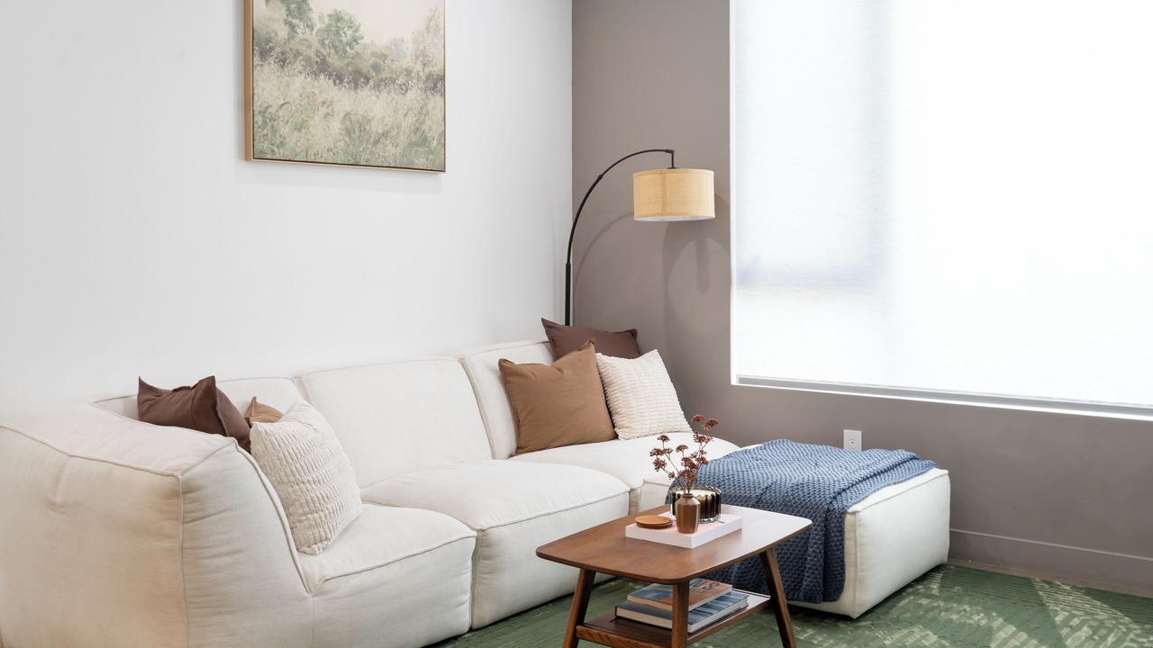 Photo of Livingroom in West Los Angeles