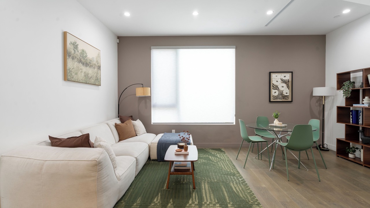 Photo of Livingroom in West Los Angeles