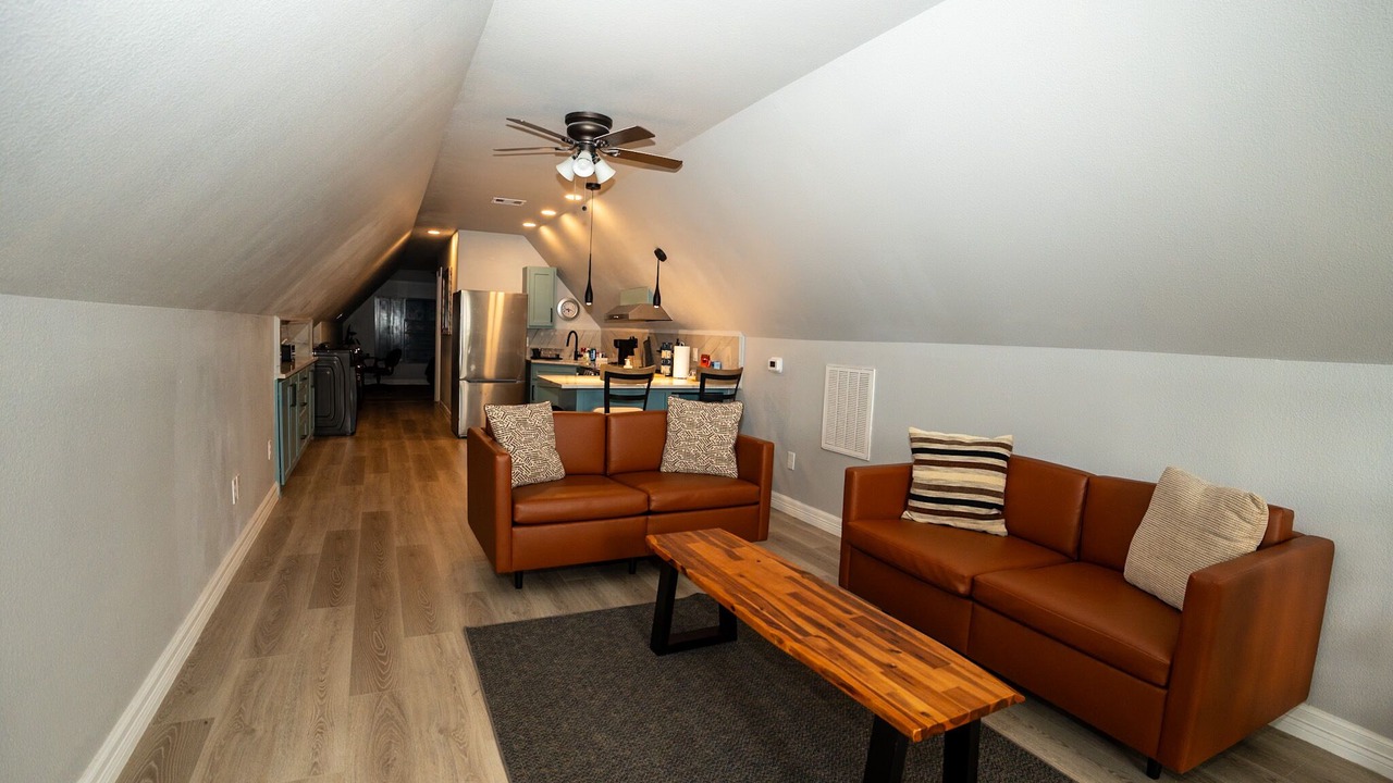 Photo of Livingroom in Iowa Colony