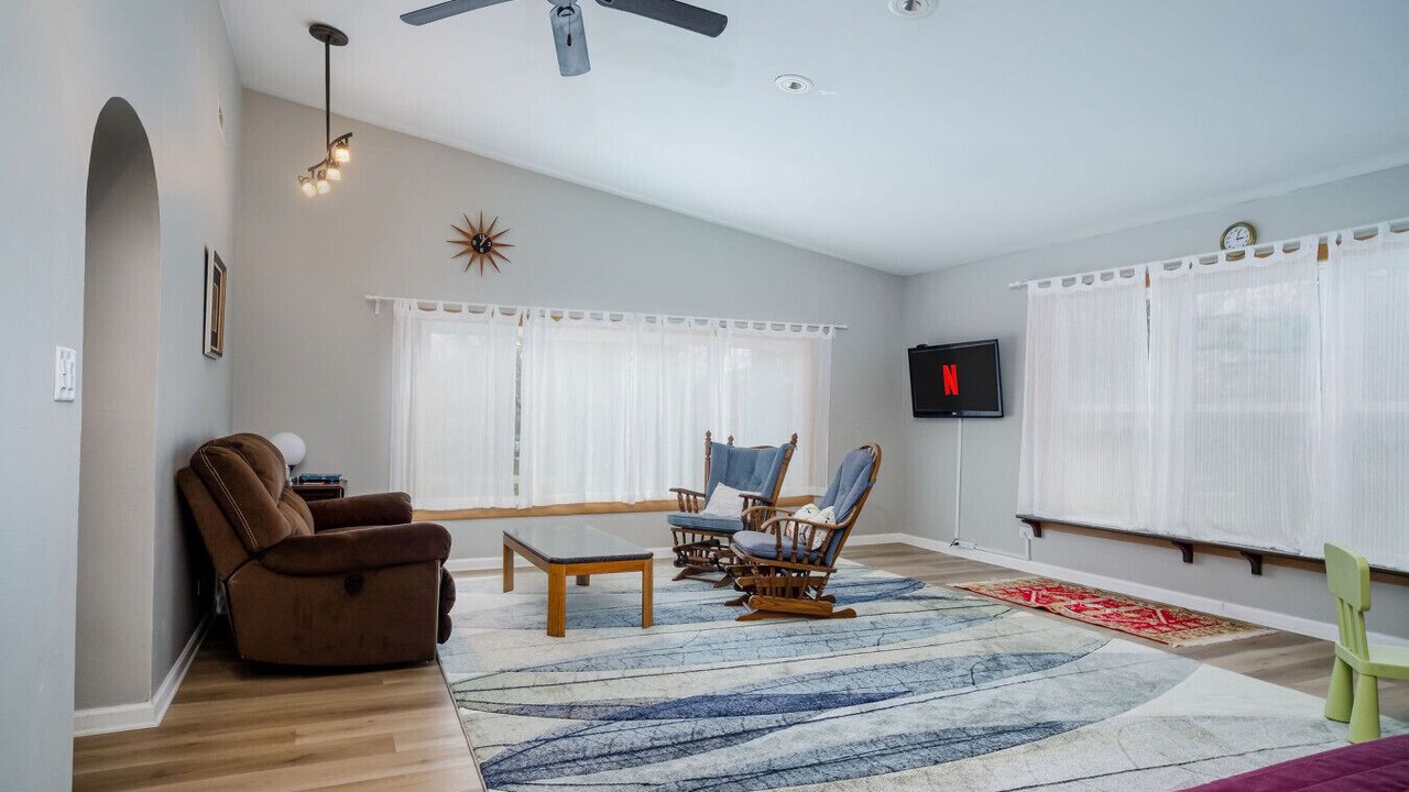 Photo of Bedroom in Channel Lake