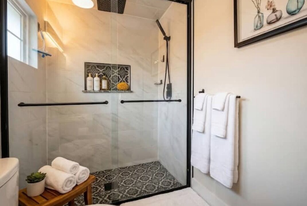 Photo of Bathroom in Tremont