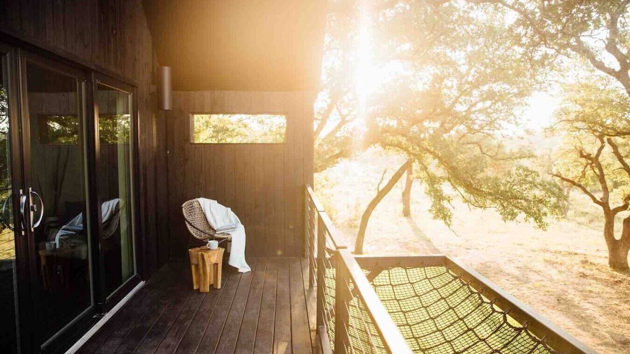 Photo of Patio Balcony in Round Mountain