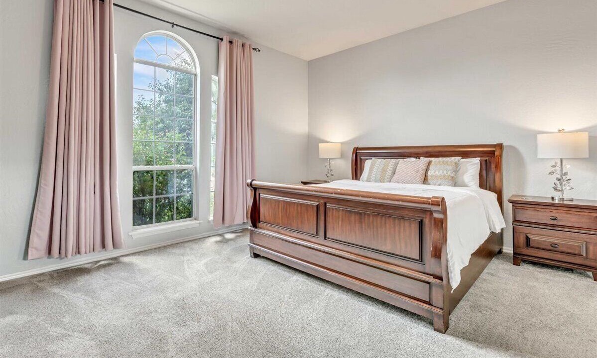 Photo of Bedroom in Moore