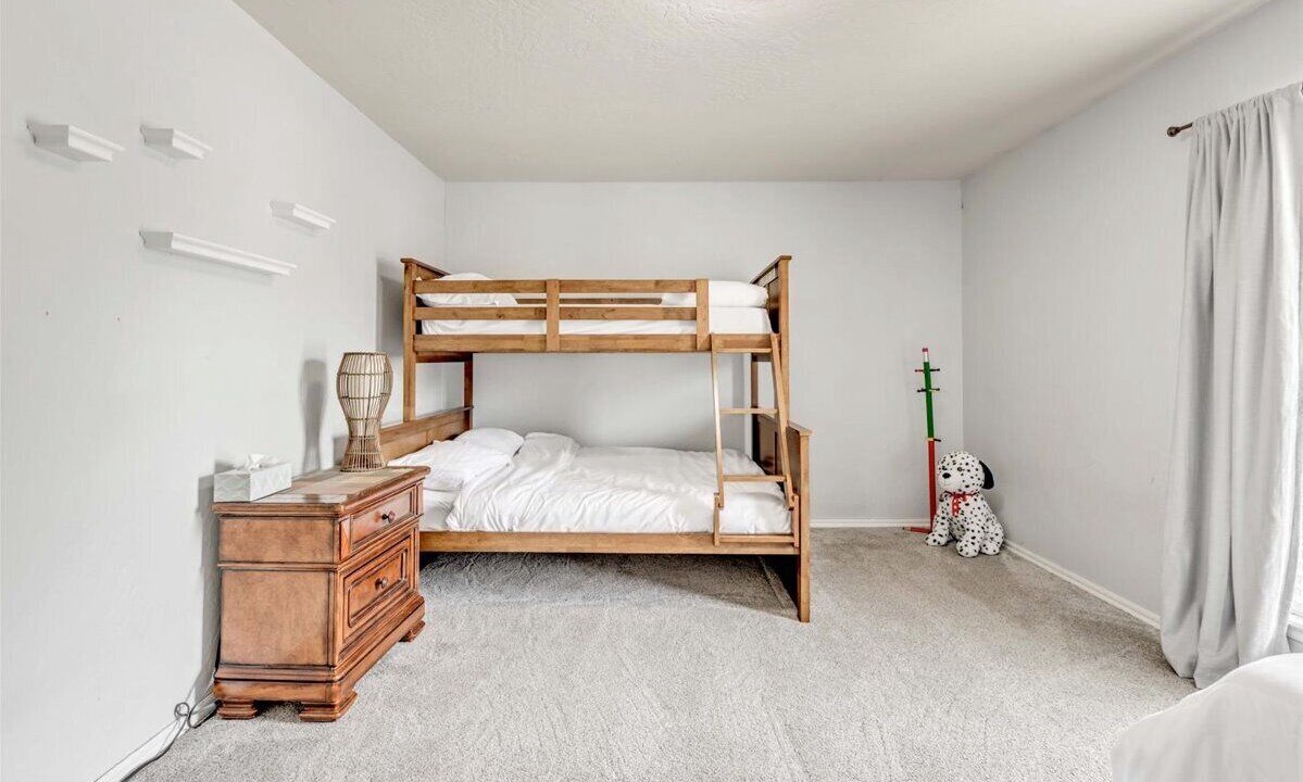 Photo of Bedroom in Moore