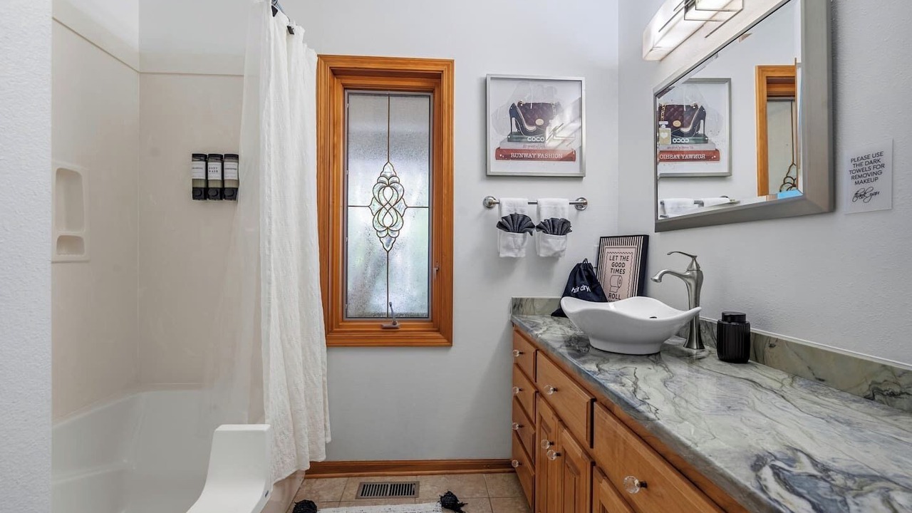 Photo of Bathroom in Hot Springs Village