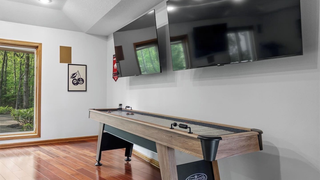 Photo of Bedroom in Hot Springs Village