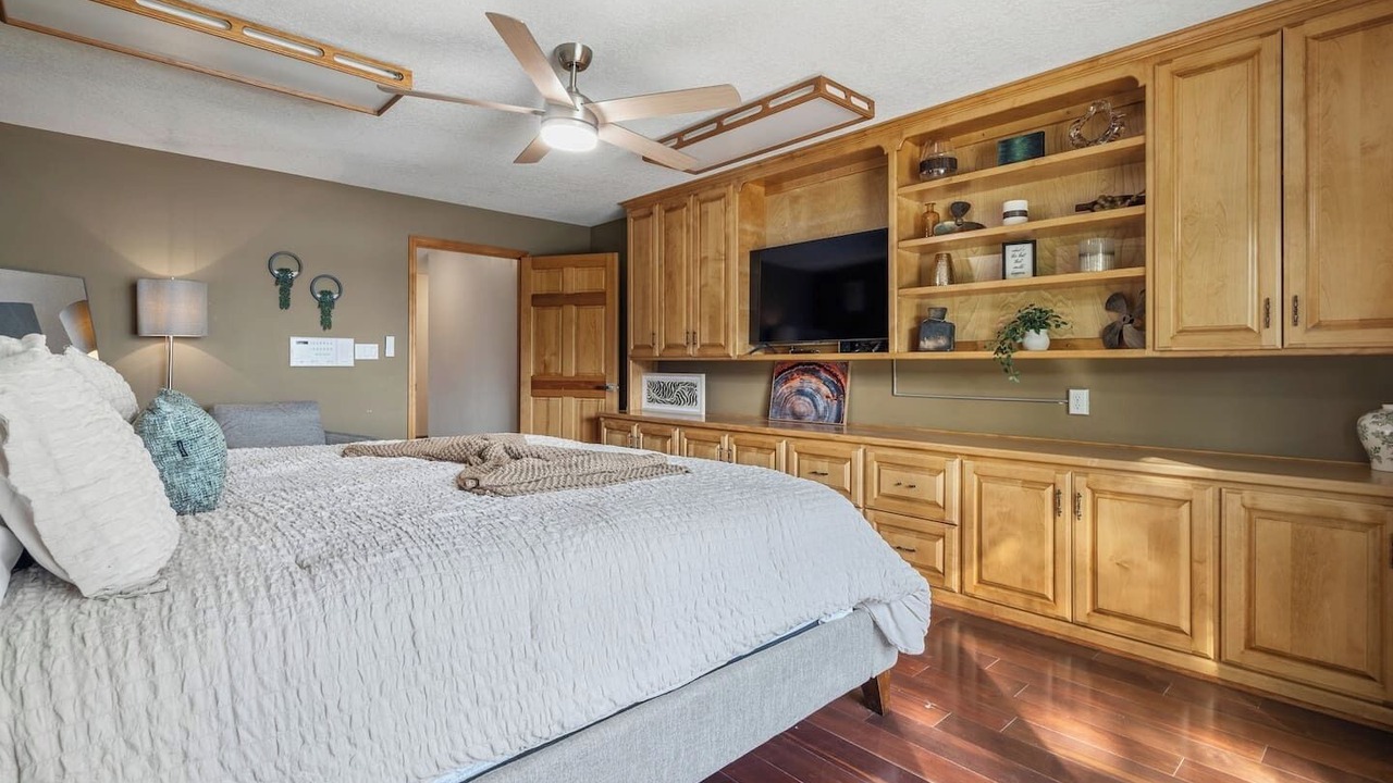 Photo of Bedroom in Hot Springs Village