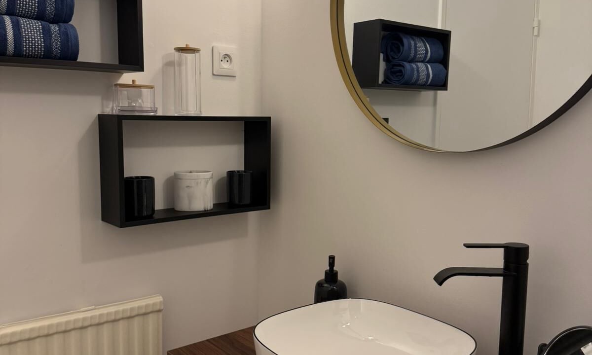 Photo of Bathroom in Evreux